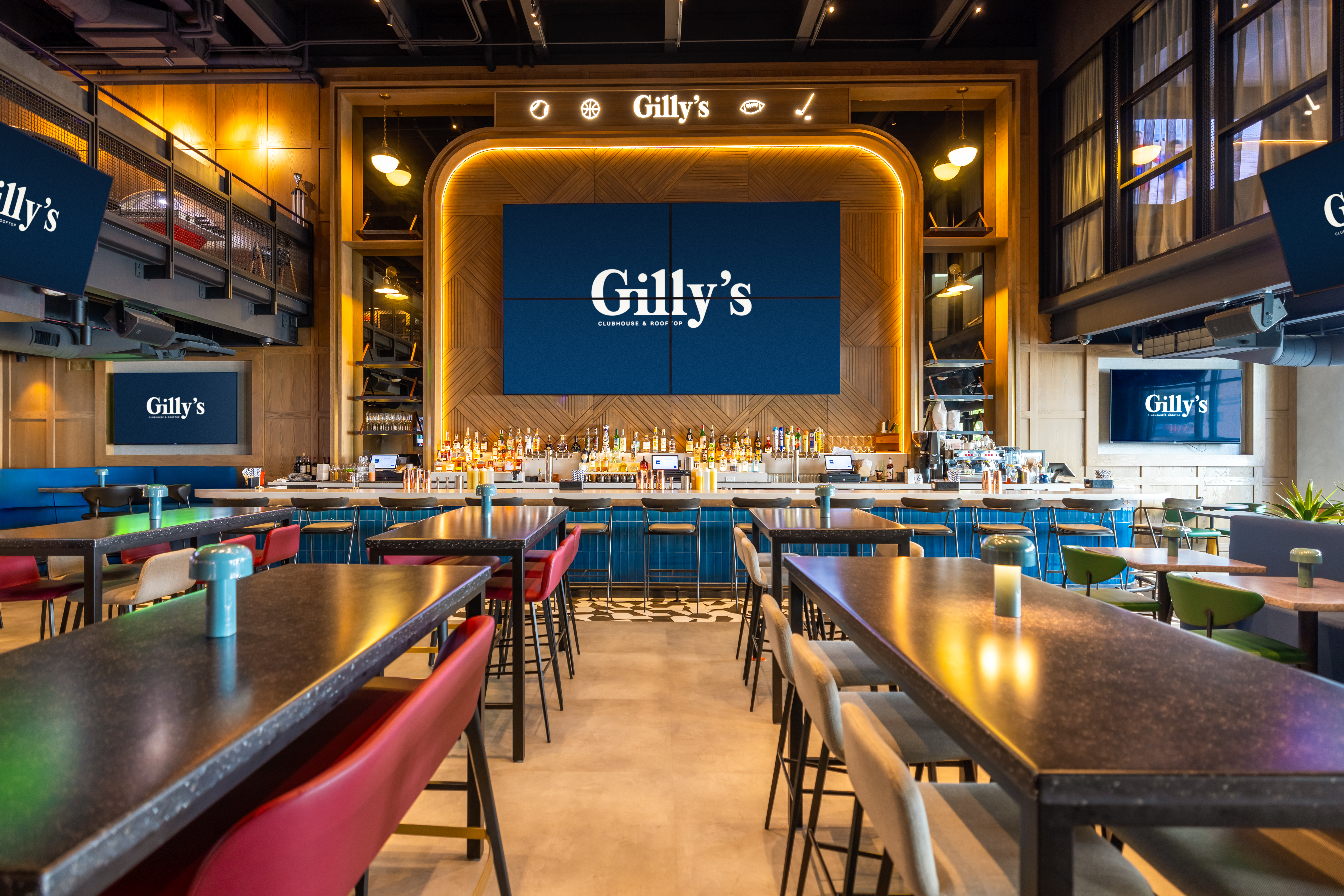 Gilly's Clubhouse
