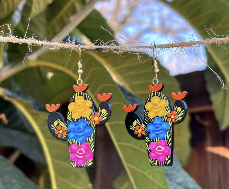 MOMENT Shop: La Paloma Imports