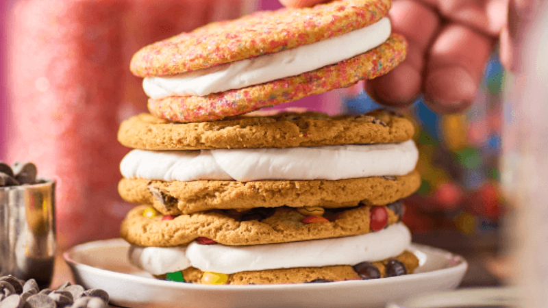 Great American Cookies / Marble Slab Creamery