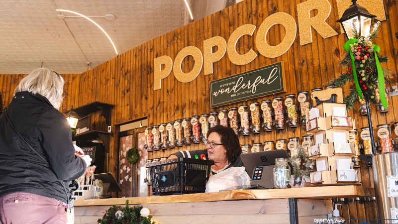 Mom's Popcorn Colorado