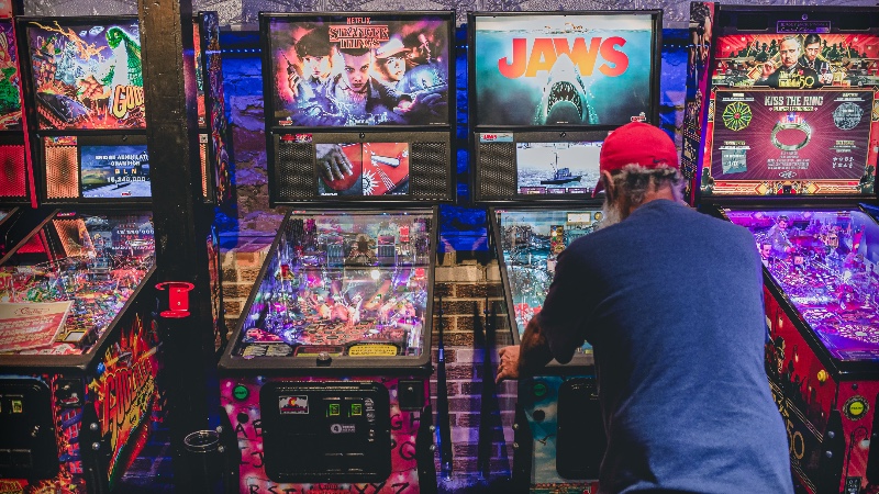 Stella's Pinball Arcade & Lounge