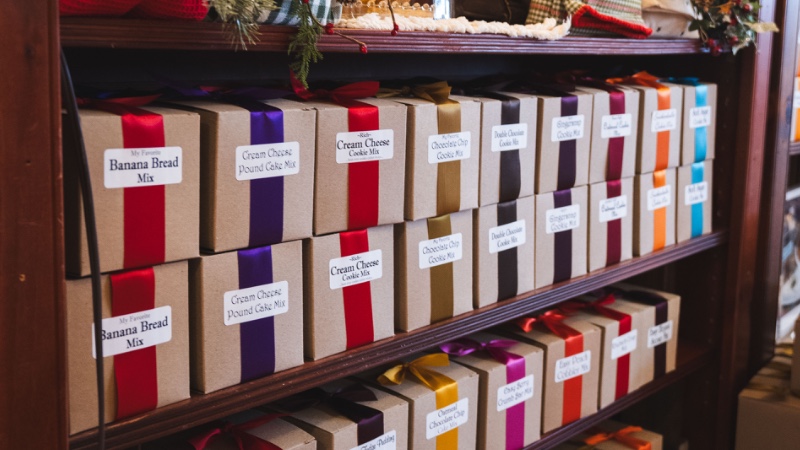 Warm Hugs Mixes & Gifts Boutique