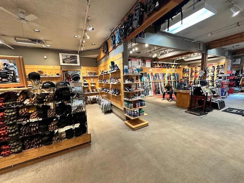 Jans Mountain Outfitters