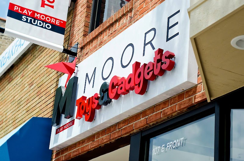MOORE Toys & Gadgets