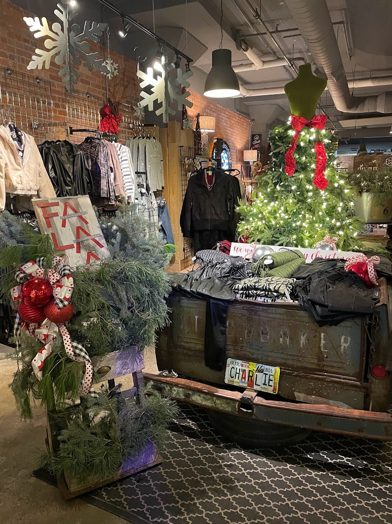 3 Daughters Boutique