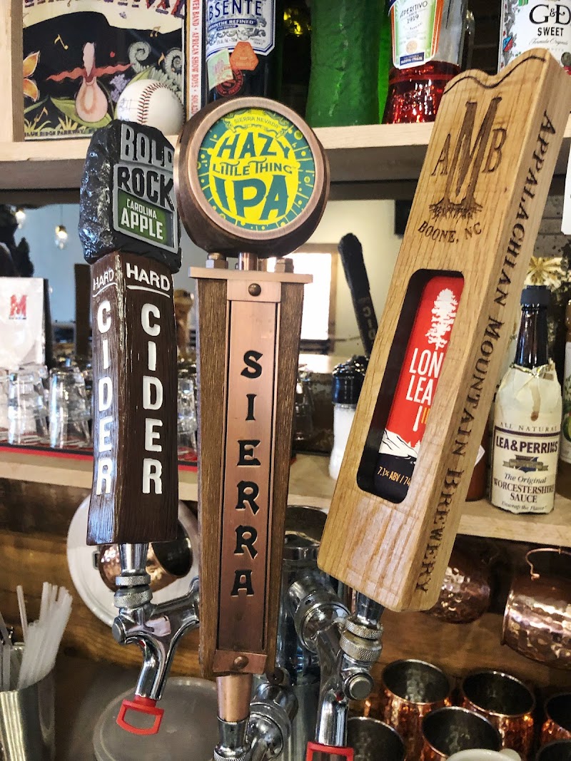 Plank Street Tavern