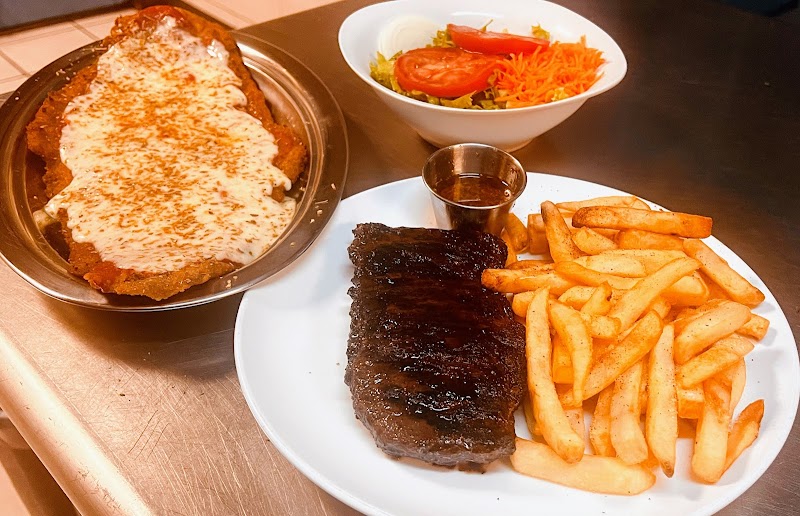 Familia Argentina Restaurant 