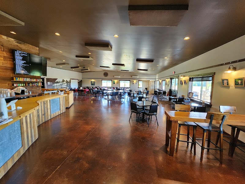 Vines & Rushes Winery