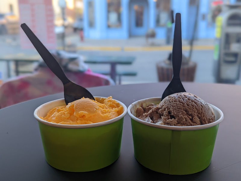 Sit N Chill Ice Cream