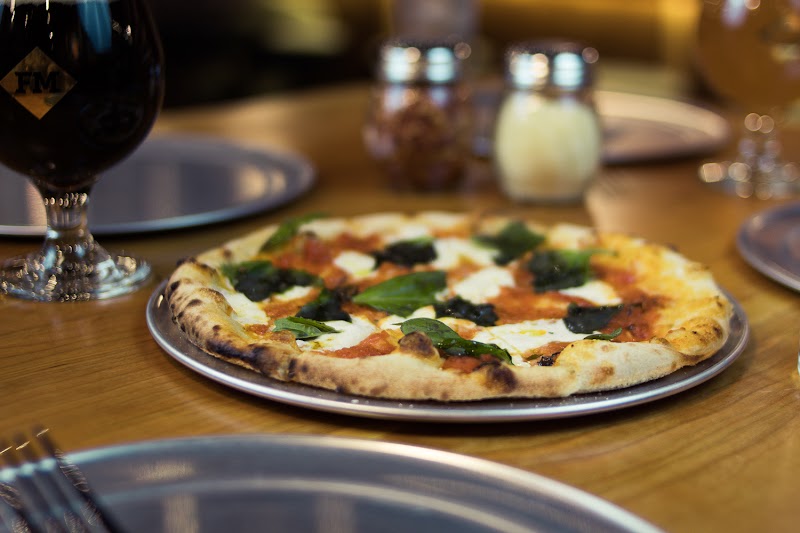 Full Mile Beer Co & Kitchen