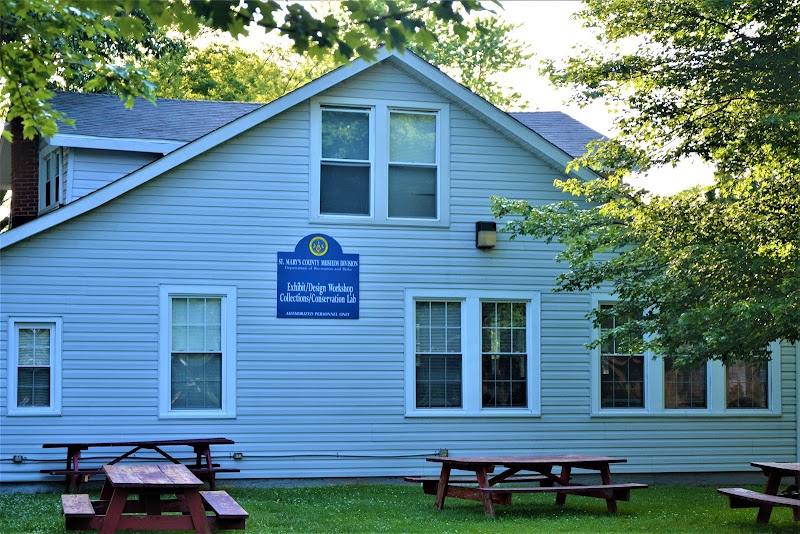 Friends Museum Store