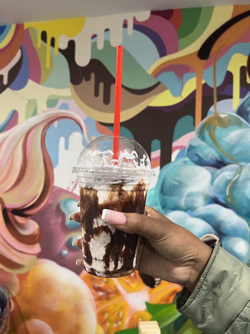 Neighborhood Scoops Ice Cream Bar