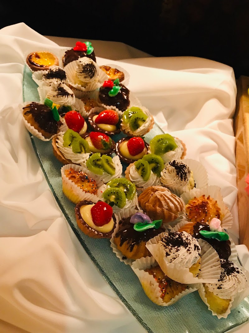 Vivo Tapas /Delicias Bakery