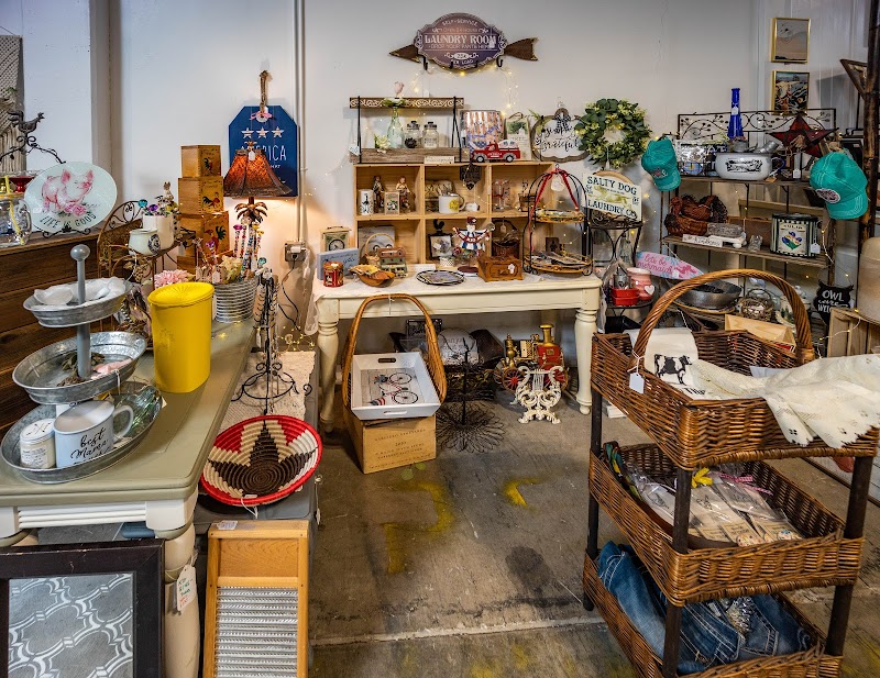 Midtown Bliss Home & Gifts