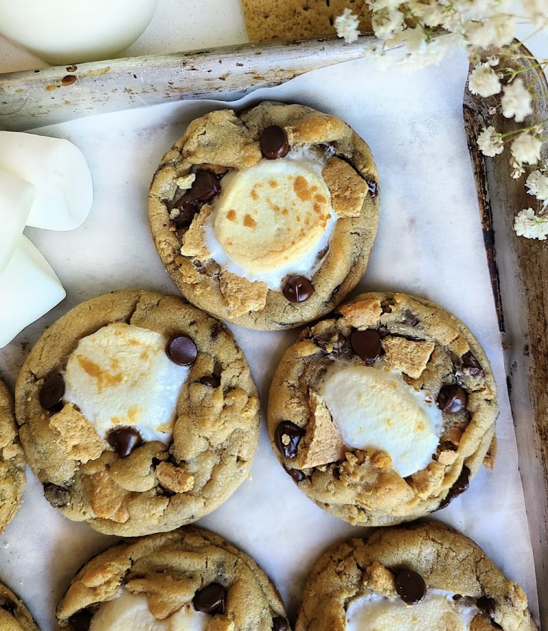 Chow Dawg Market on Main