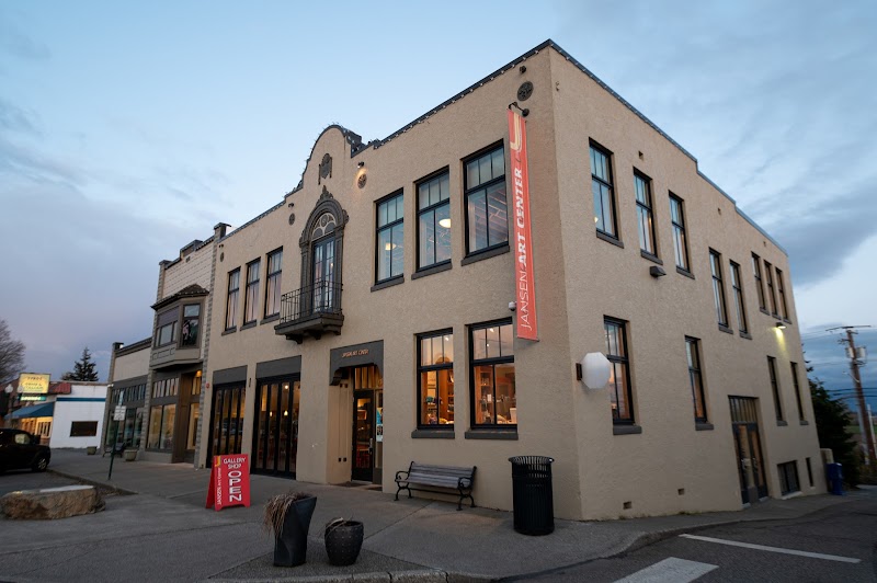Jansen Art Center