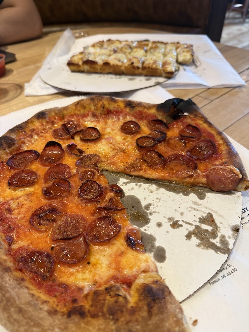 Crispelli's Pizzeria