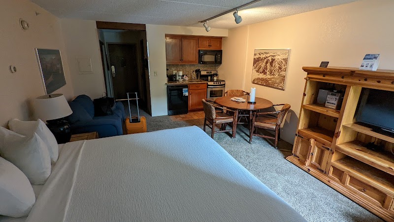 The Copper Collection - Mountain Plaza