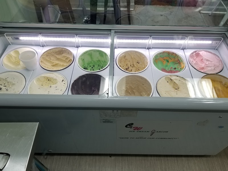 C&W Market and Ice Cream Parlor