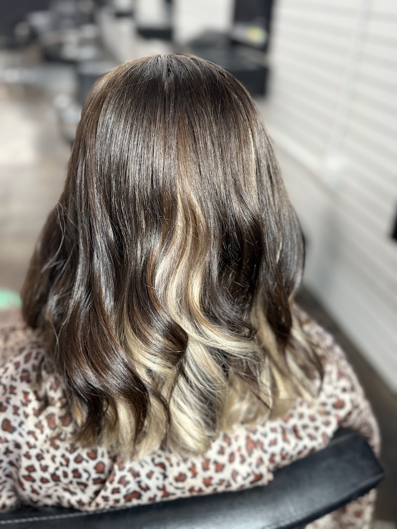 Forever 29 Salon & Spa