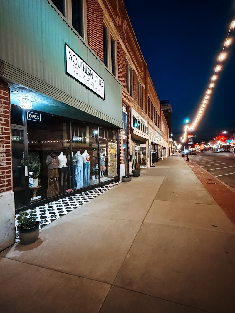 Southern Chic Tees & Boutique