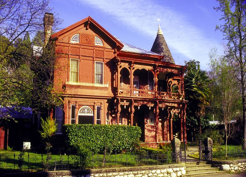 Visit Tuolumne County