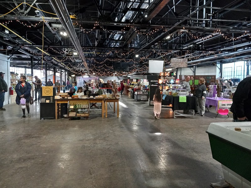 Amy's Amazing Accessories (Located at Titan Market)