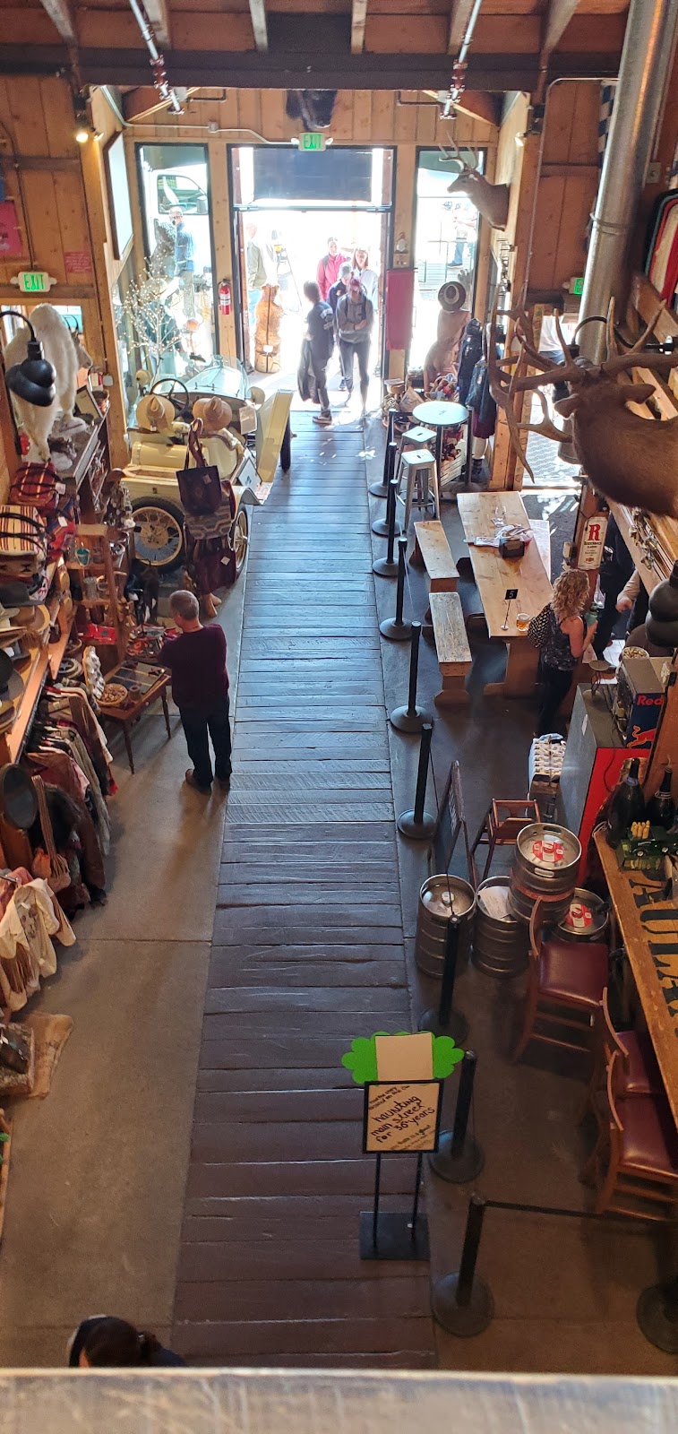 Round the Mountain Shop