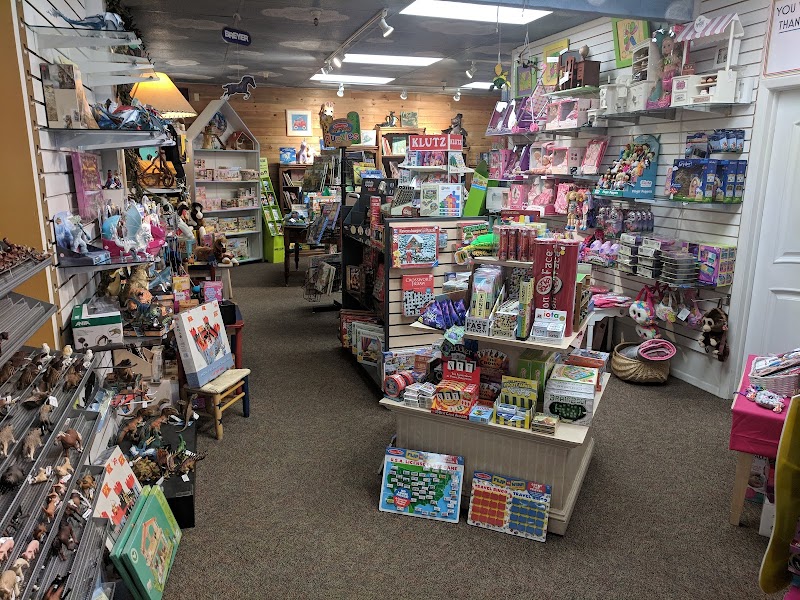 Stork & Bear Co/Around the World the Toys