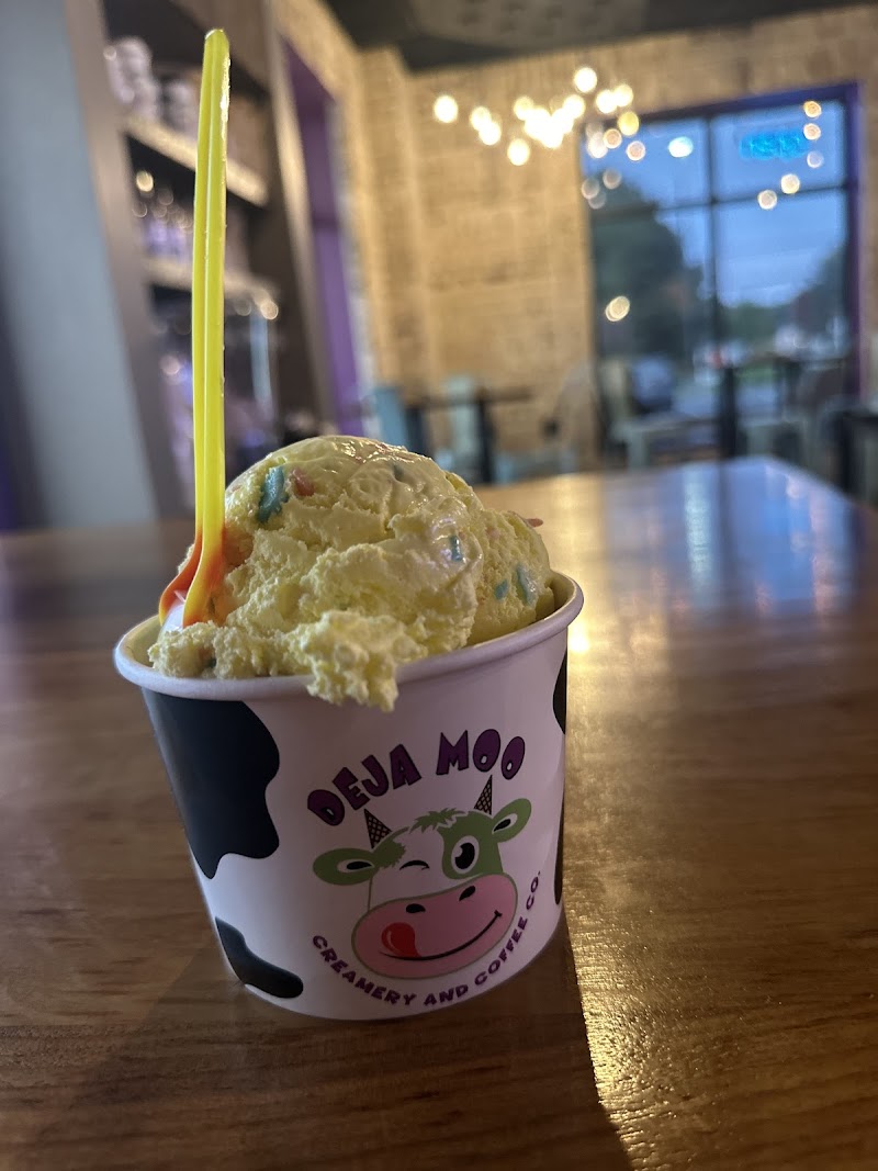 Deja Moo Creamery & Coffee Co.
