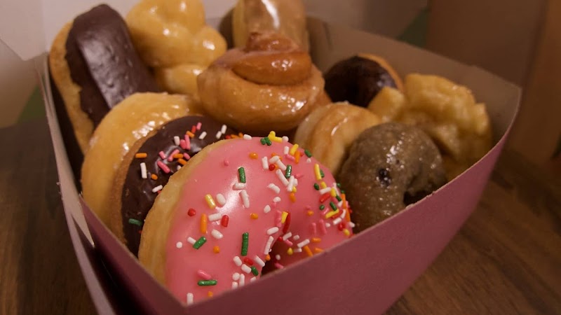 Dank Donuts