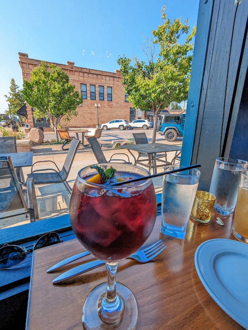 Nonna's Kitchen & Cottage