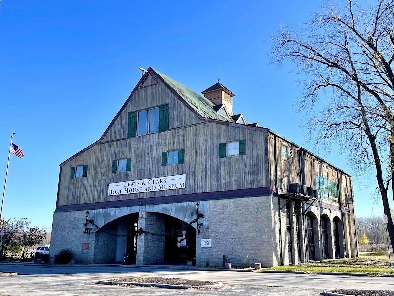 Lewis & Clark Boathouse