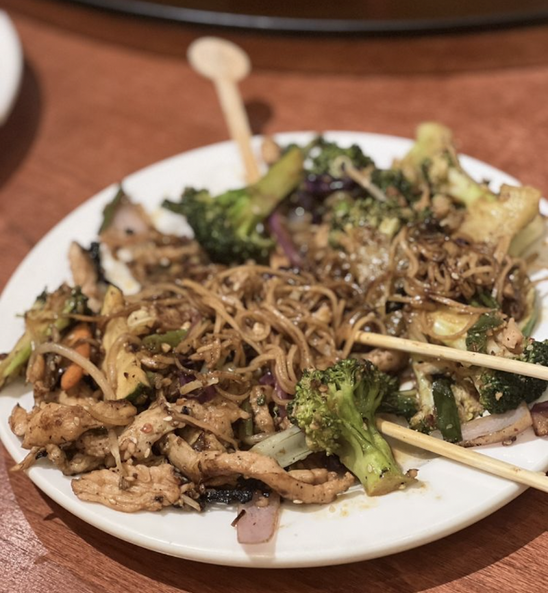 Charlies Chow's Dragon Grill