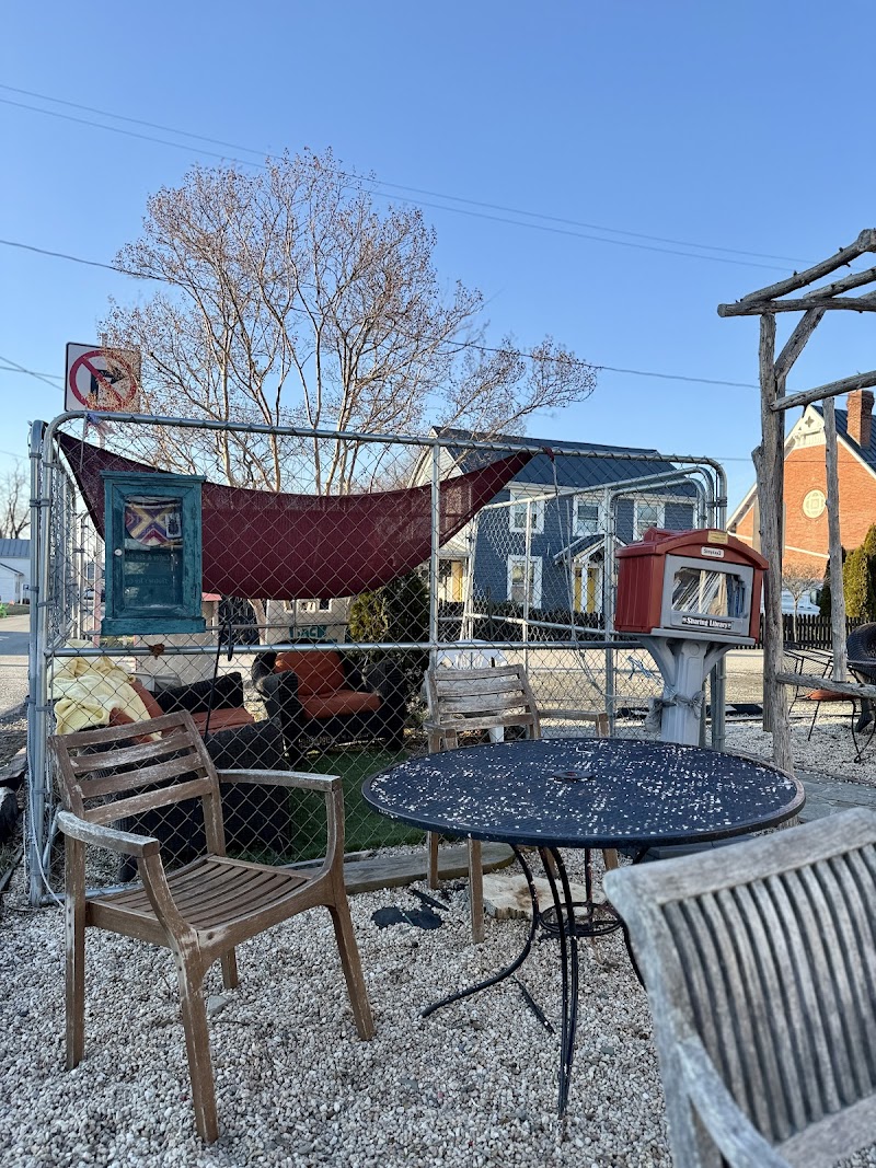 Back Street Brews Coffee & Tea House 