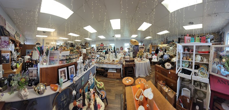 Willows Vintage Charm