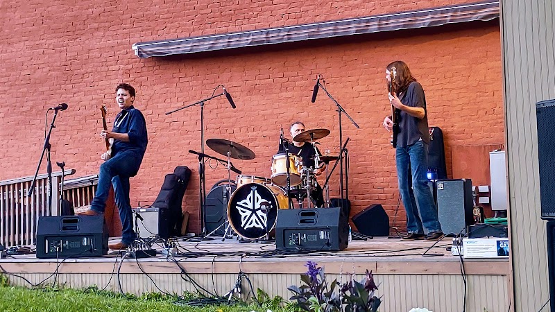 Deane Center for the Performing Arts