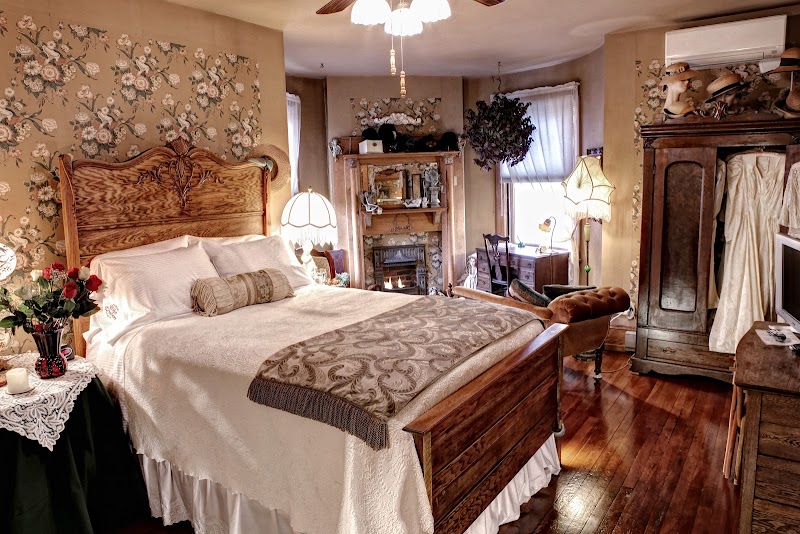 Queen, A Victorian Bed and Breakfast, The