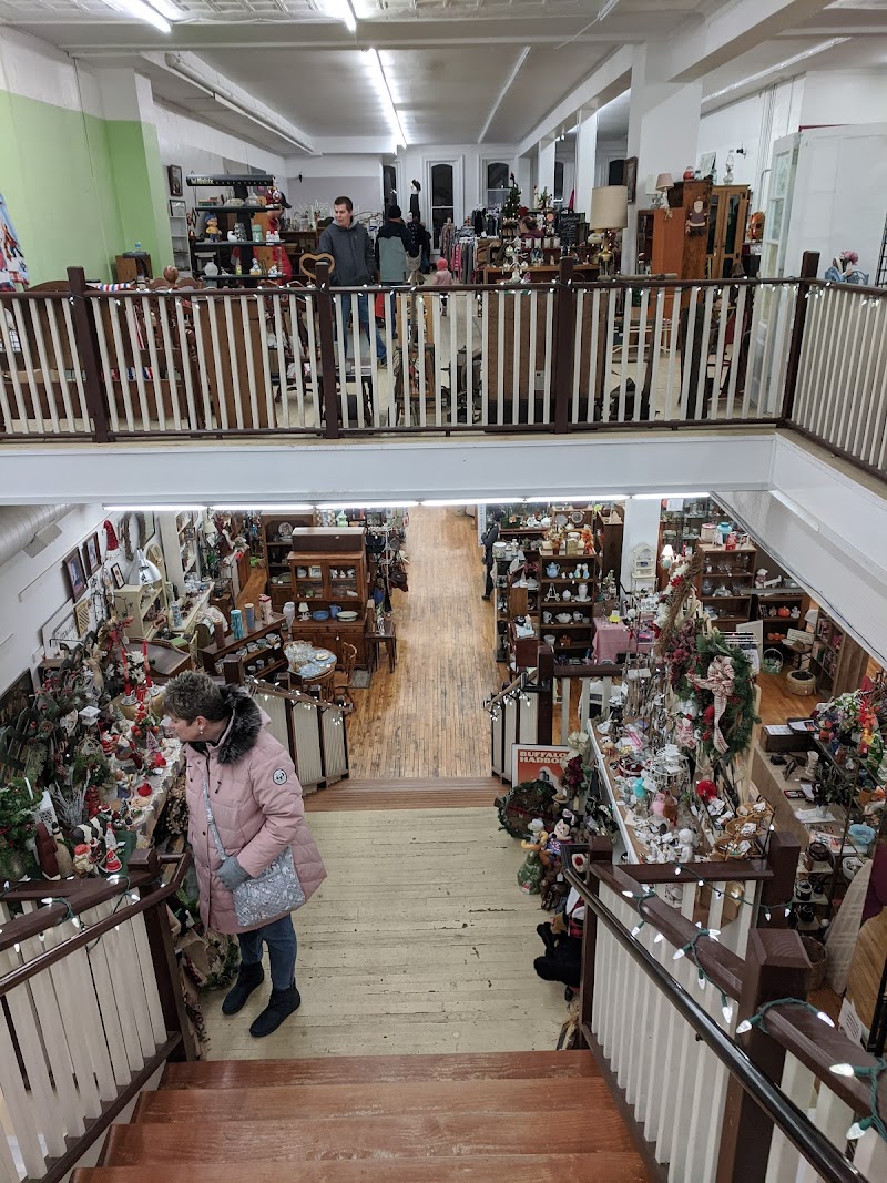 Warren Antiques and Giftware