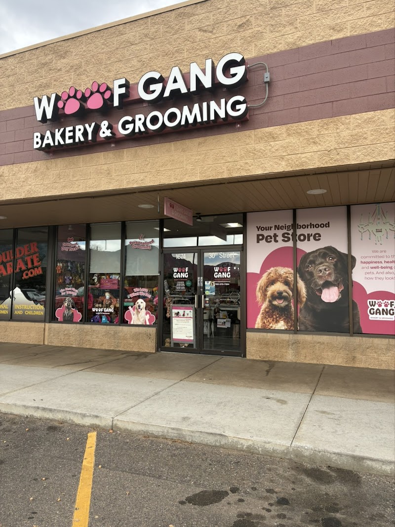 Woof gang bakery and grooming boulder