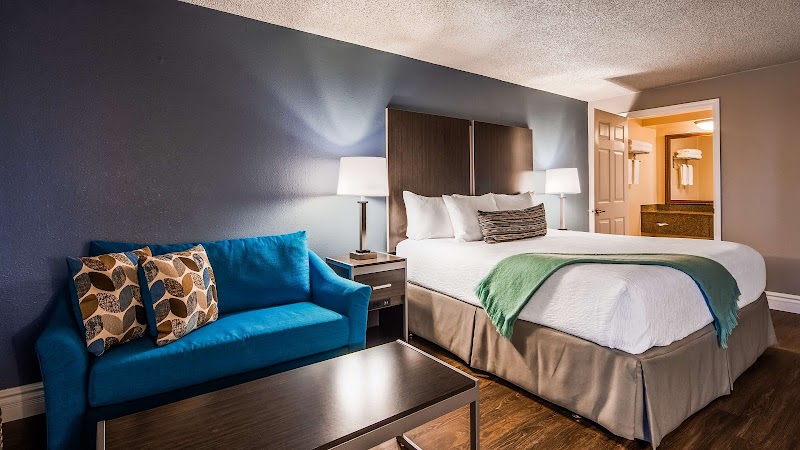 Best Western Pier Point Inn