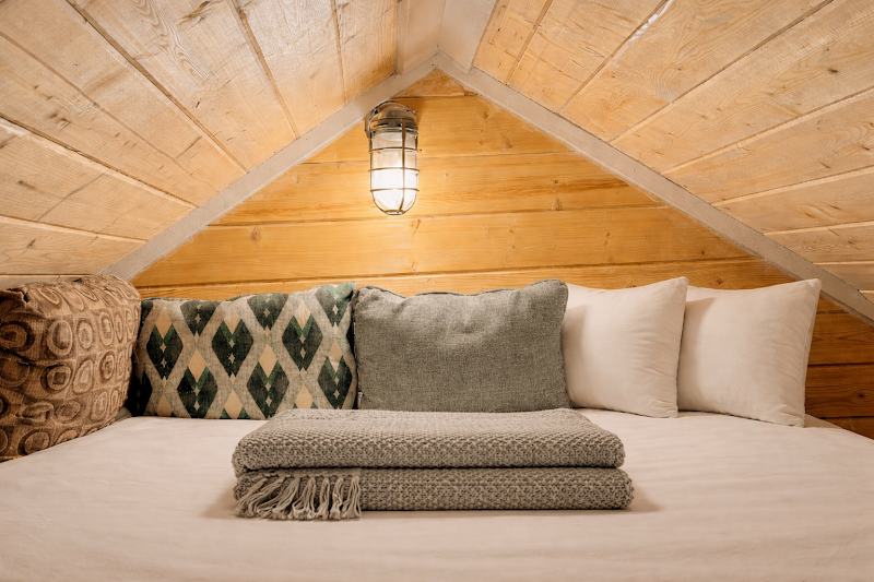 Siltcoos Station Retreats