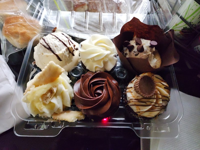 Granny Puckett's Bakery & Deli