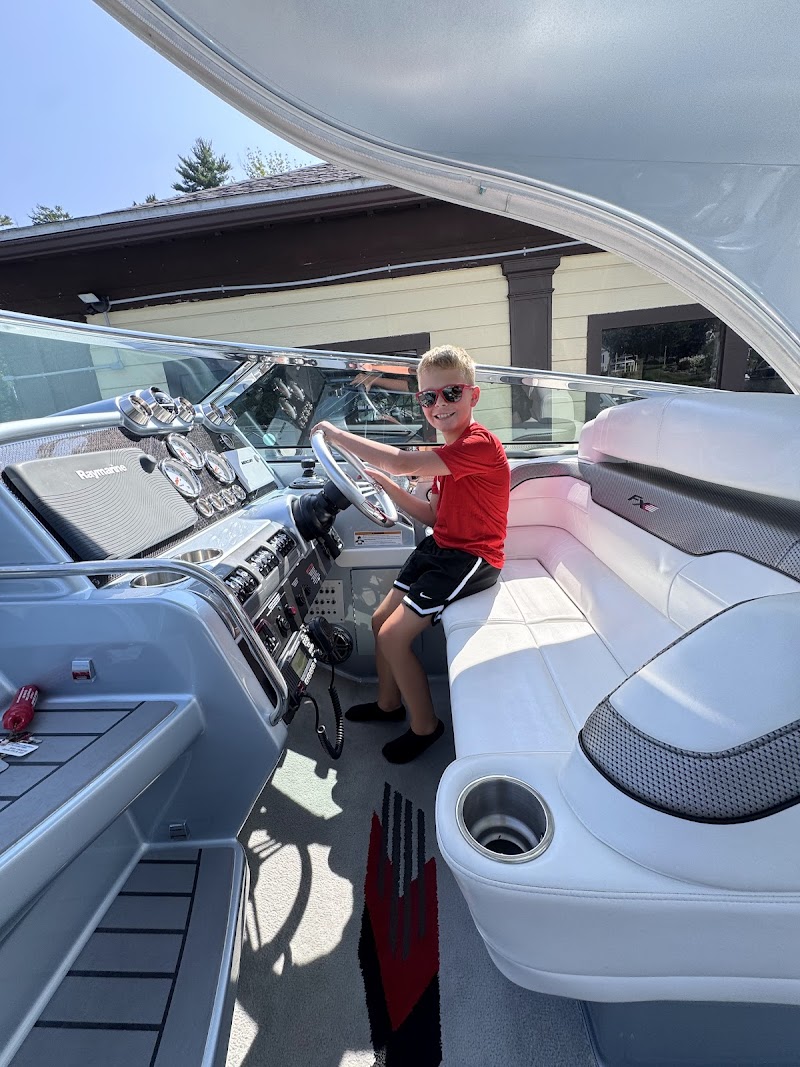 Thomas Mobile Detailing - Car & Boat