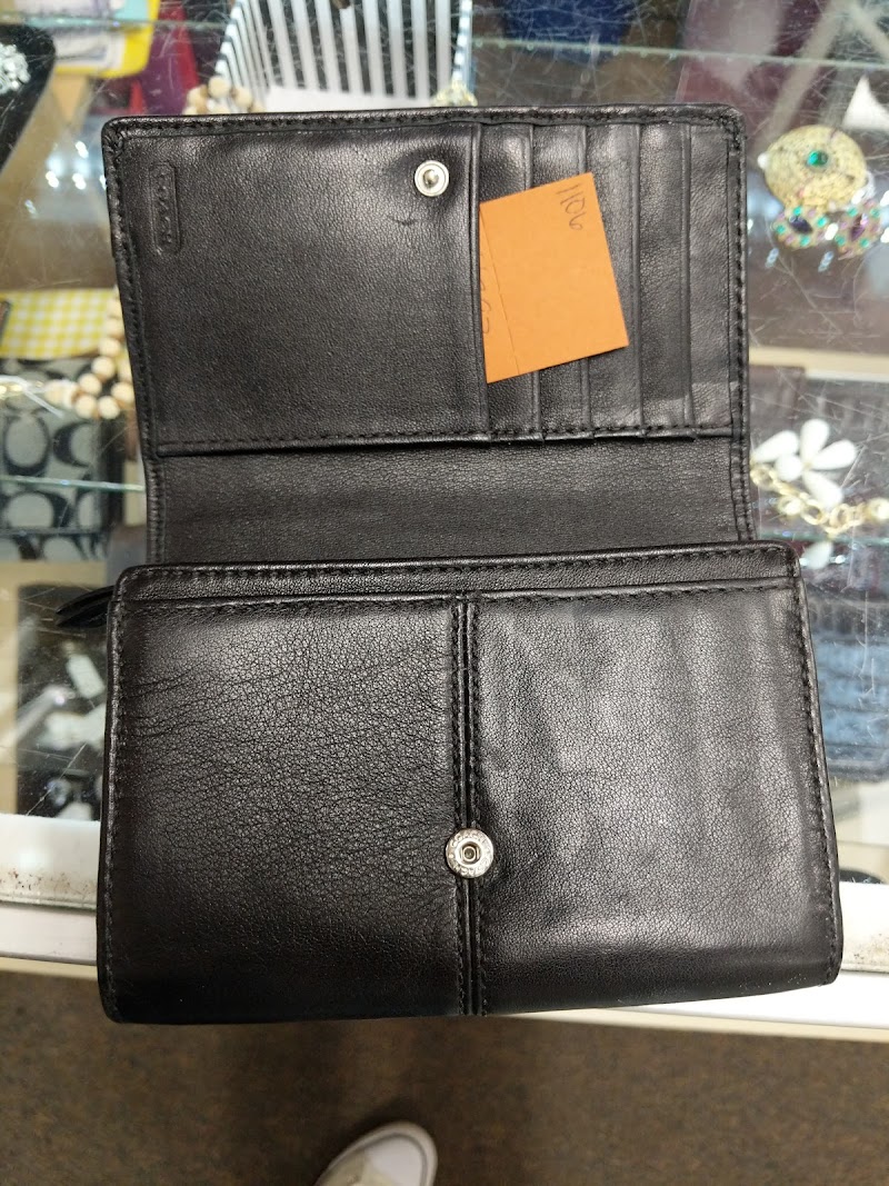 Elite Repeats & Boutique