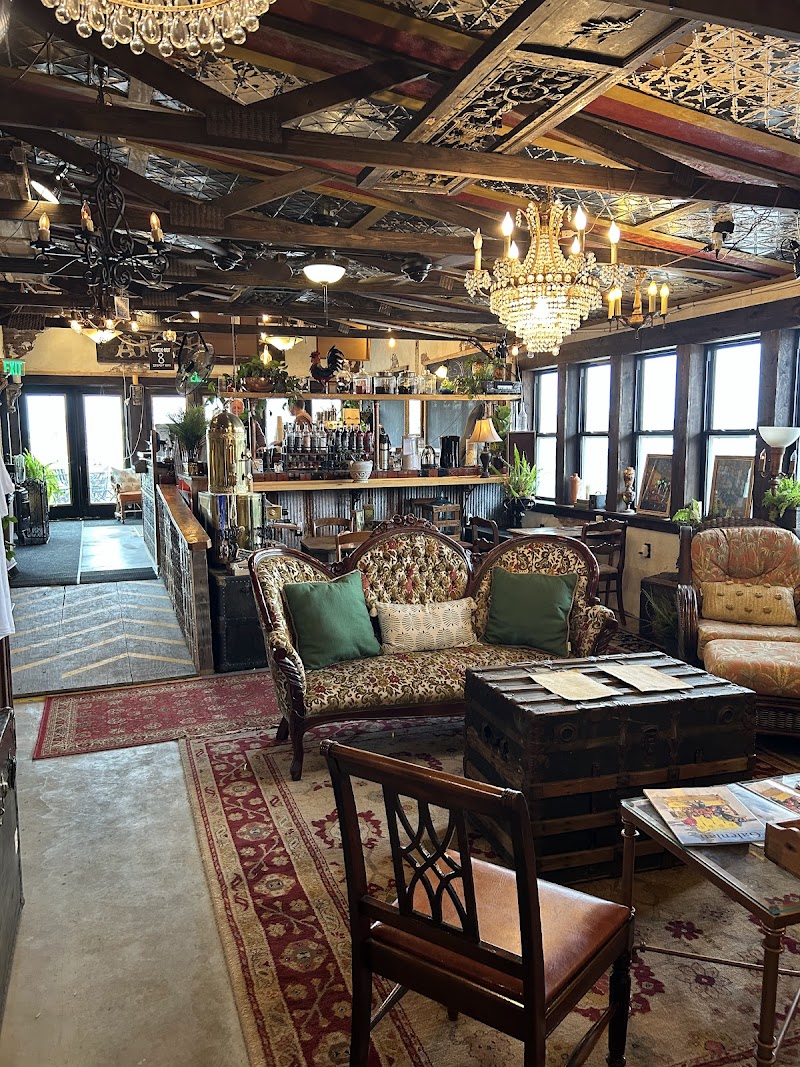 Elizabeth's Grand Antique Company
