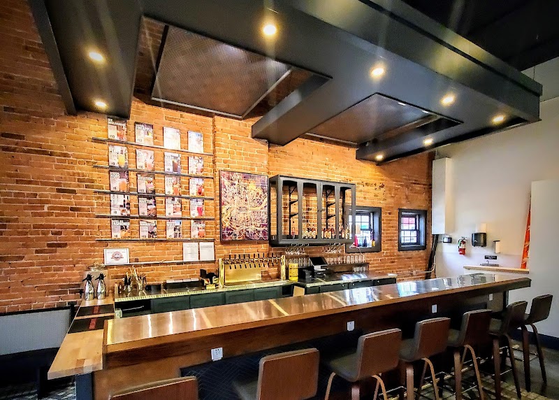 Mississippi River Distilling Company Downtown Lounge