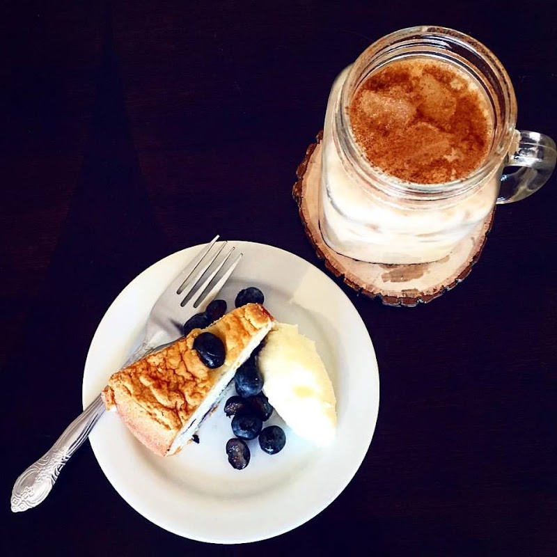 Kunjani Craft Coffee & Gallery