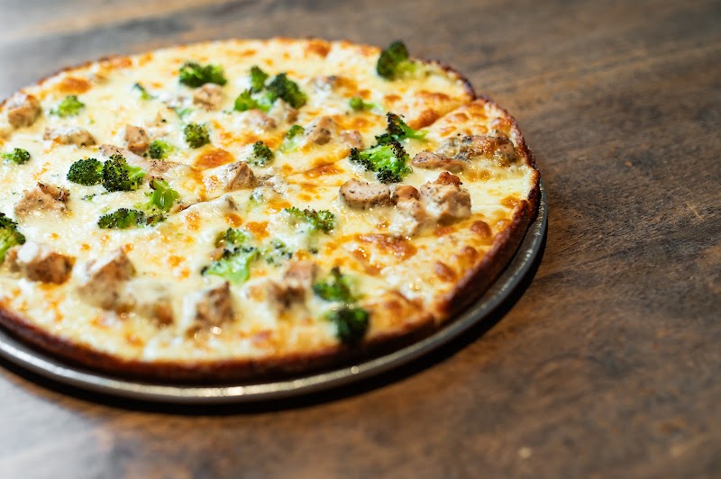 Nashoba Club Pizza & Taproom