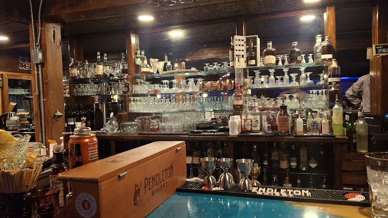 Flying X Speakeasy Lounge